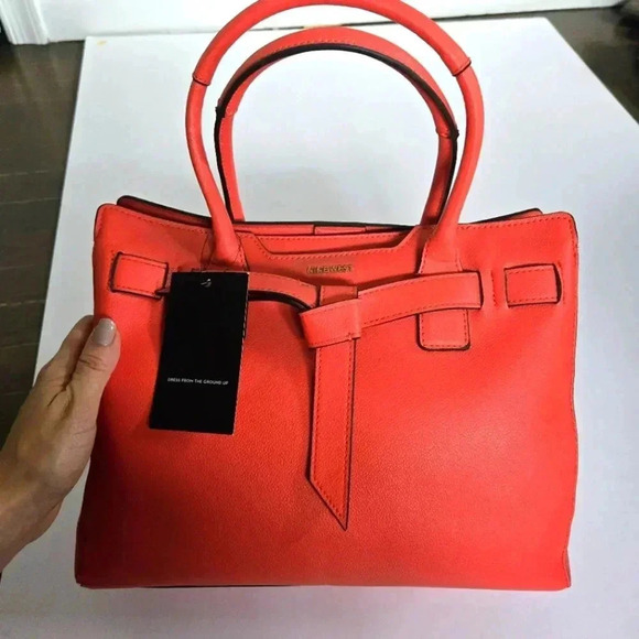 NWT Nine West Gabriella Jet Set - Handbag - pepper red crossbody - Picture 1 of 14